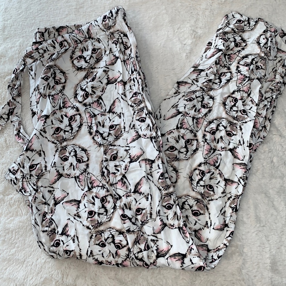 XS Forever 21 Cat print cats lightweight pajama pants